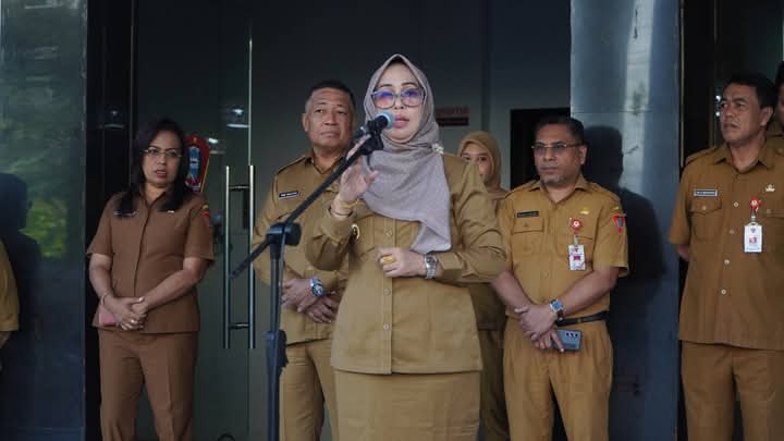 Wakil Walikota Minta Pelayanan Publik Di Tingkatkan 1 WhatsApp Image 2025 05 05 at 14.14.32 80fb0433