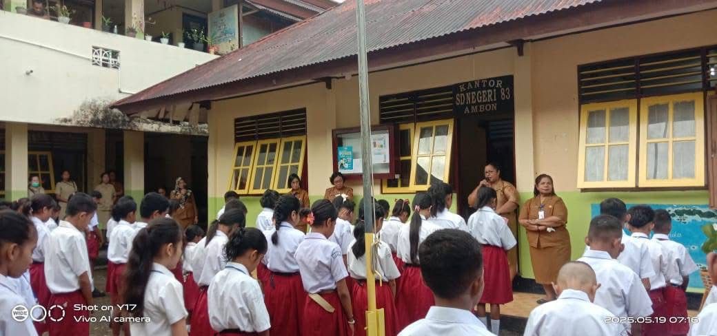 Empat SD Gelar Ujian Akhir di SD N 8 Kota Ambon 1 WhatsApp Image 2025 05 18 at 21.11.44