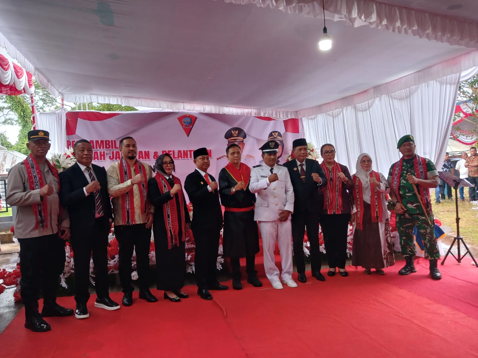 Negeri Urimeseng Mengores Sejarah baru Dengan sebuah pelantikan seorang Raja Definitif Negeri 1 IMG 20250601 WA0007