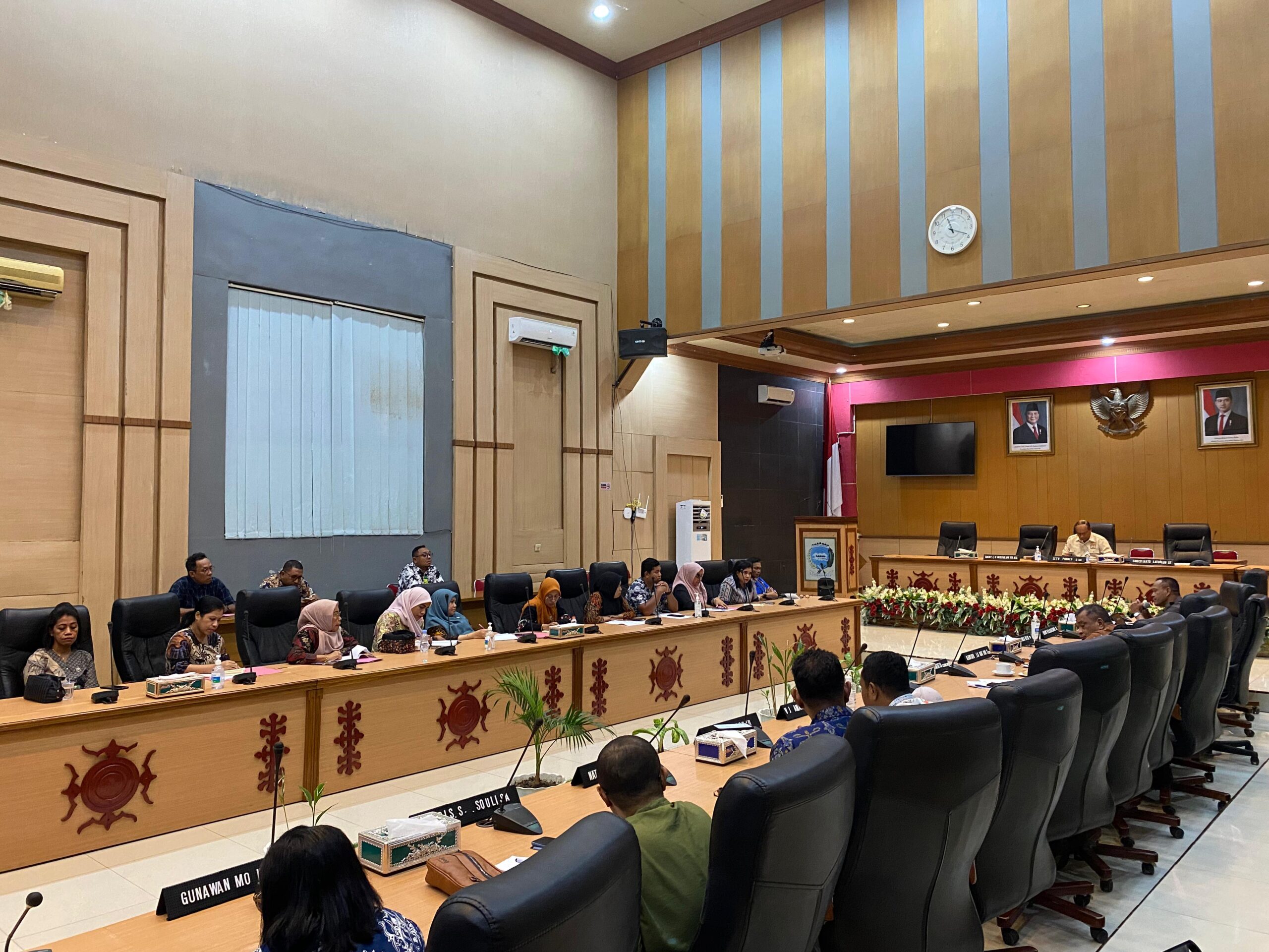 Pormes : meminta pemerintah menghentikan kerjasama dengan pihak APLI yang sudah meresahkan masyarakat kota ambon 1 WhatsApp Image 2025 06 19 at 12.23.12 41d07cde scaled