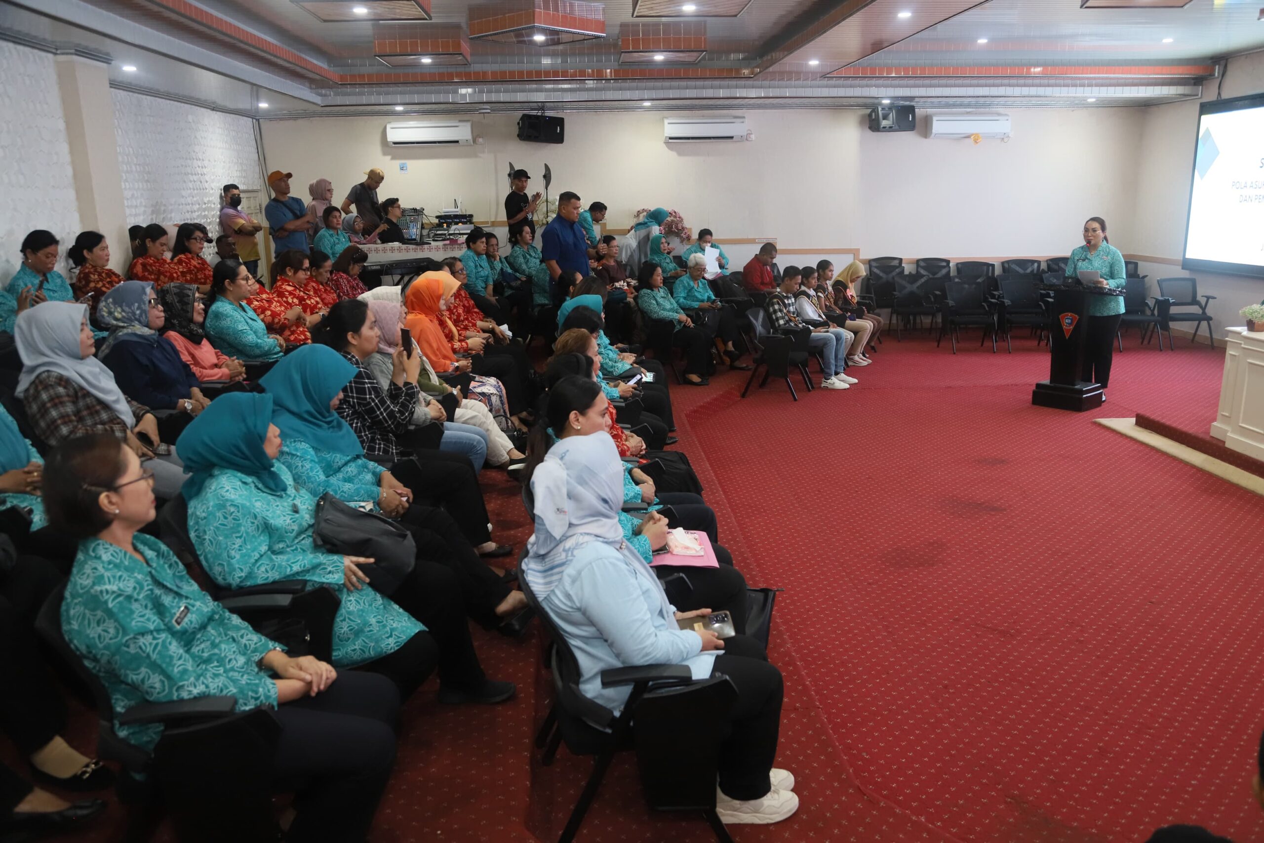 Era Digitalisasi,TP - PKK Bersama Darma Wanita Kota Ambon Gelar Sosialisasi Pola Asuh Anak 2 IMG 20250705 WA0003 scaled