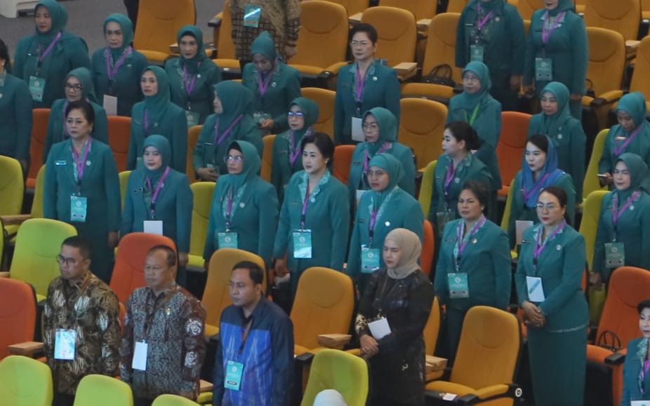 Pengurus TP-PKK dari 38 Provinsi Hadiri Rakernas Ke-X HKG di Samarinda 1 IMG 20250708 WA0016