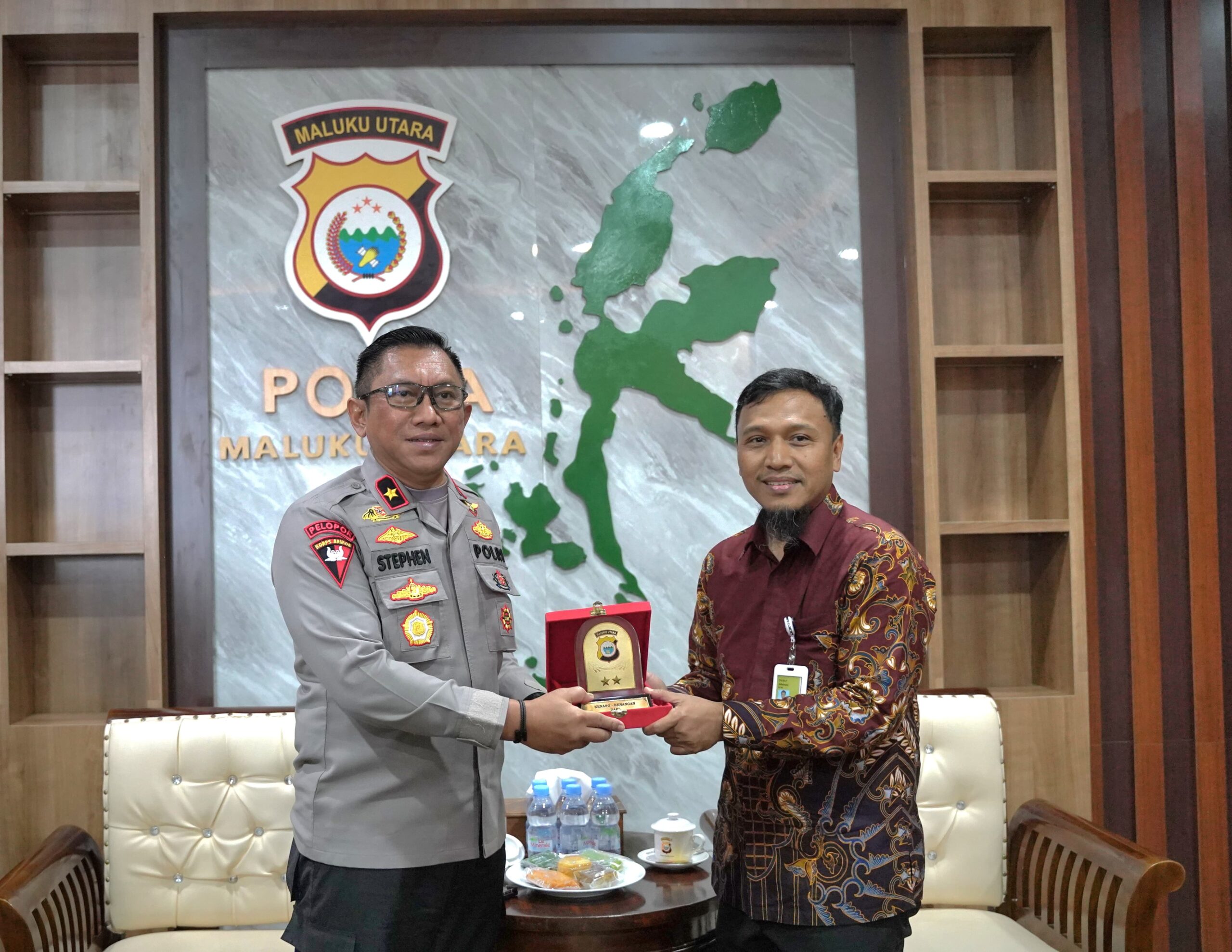 Perkuat Sinergi Layanan Energi, Manajemen Pertamina Patra Niaga Audiensi dengan Wakapolda Maluku Utara 1 IMG 20250712 WA0011 scaled