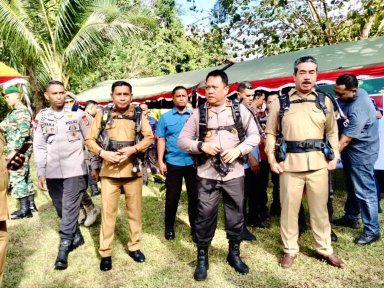 Wattimena : Peringati HUT RI ke 80 Ini Bukan Untuk Mengenang Sejarah Tepi Z mengingat Lautan Penting Untuk Kehidupan dan Masa Depan Maluku. 1 cdce8234b5d825063f721e499ea0b0231f0487bf54e927fe4b4fb130d9b5b1bd.0