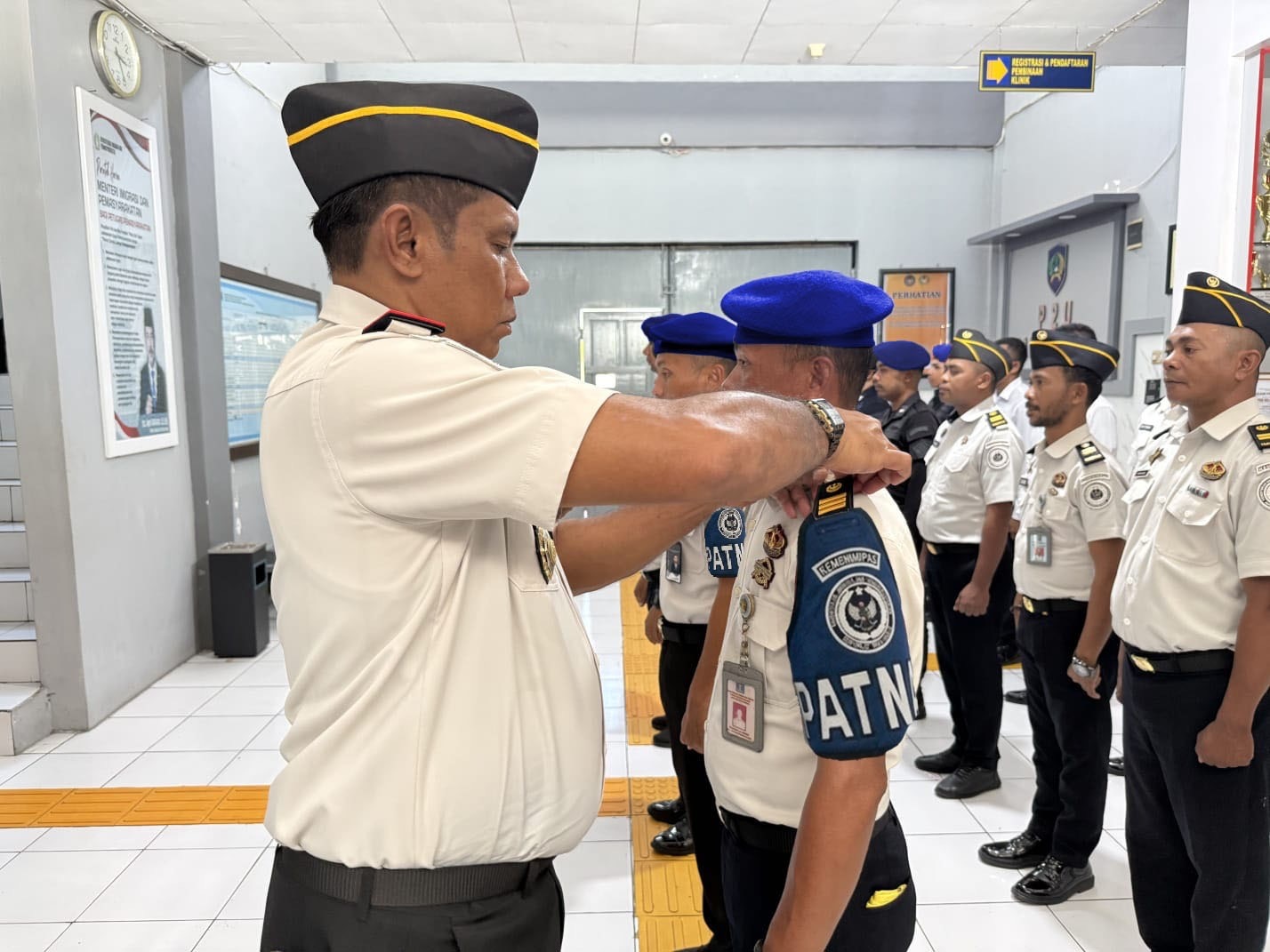 5b13710f-2584-41bf-ad7b-9e0203853e08 5b13710f 2584 41bf ad7b 9e0203853e08