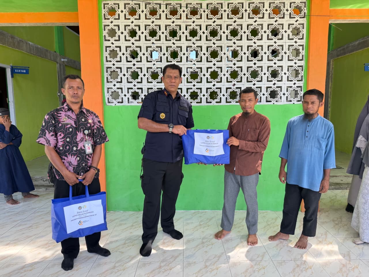 c8172fcb-3bbb-4305-853c-43d928301546 c8172fcb 3bbb 4305 853c 43d928301546